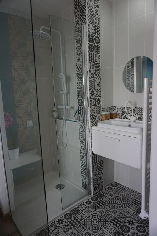 Appart Chic & Moderne Avec Balcon La Roche-sur-Yon Exterior foto